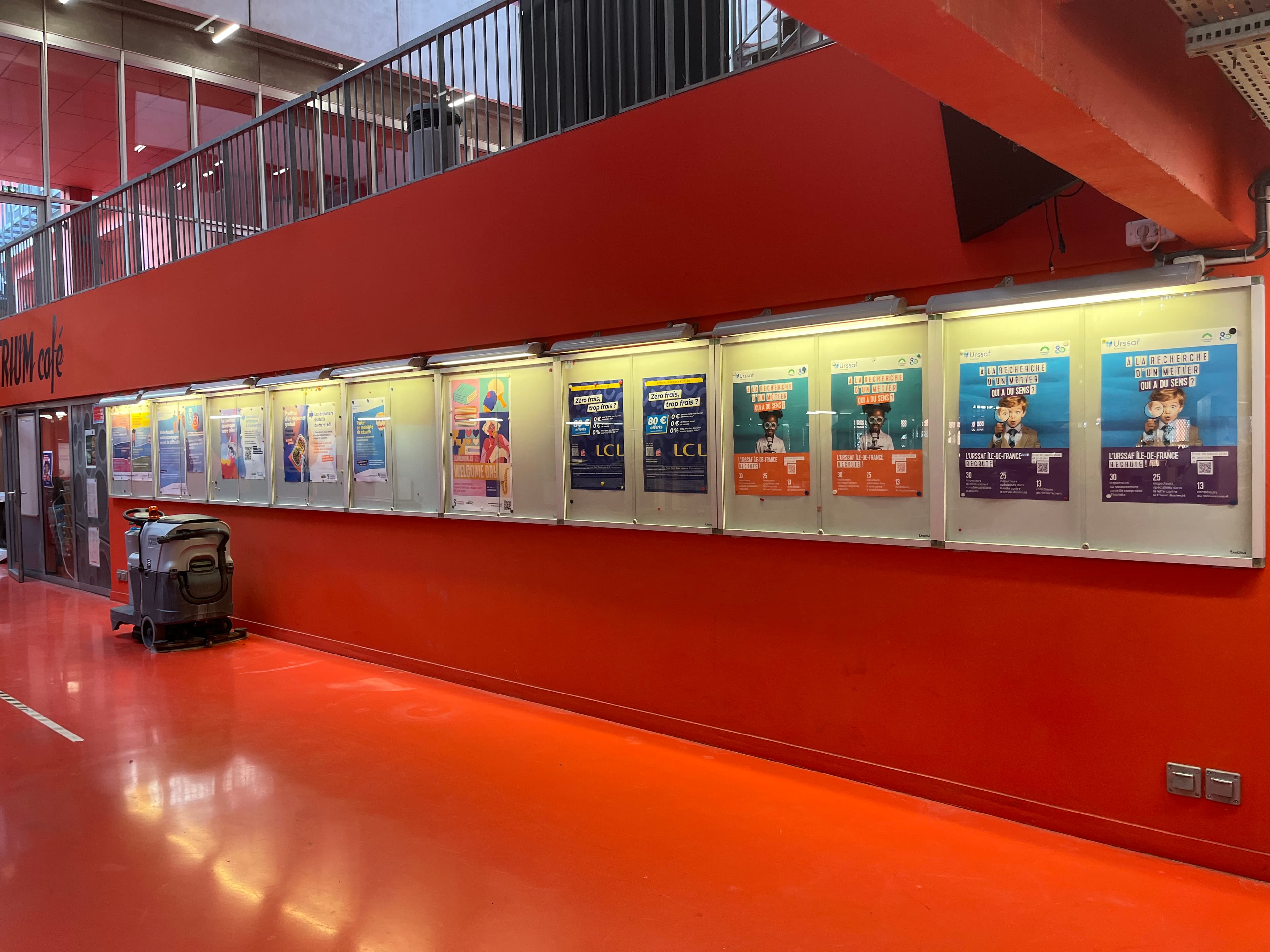 Campagne affichage campus 30